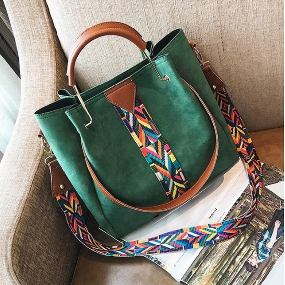 Duke Hudson- Leather Shoulder Bag- Host Pick - Picture 4 of 6